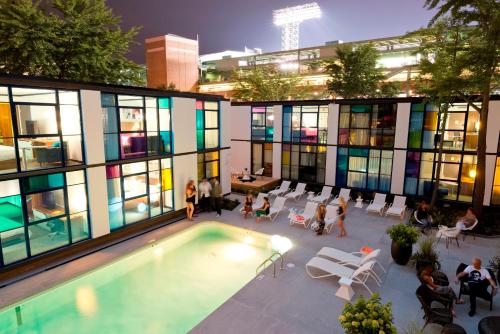the verb hotel