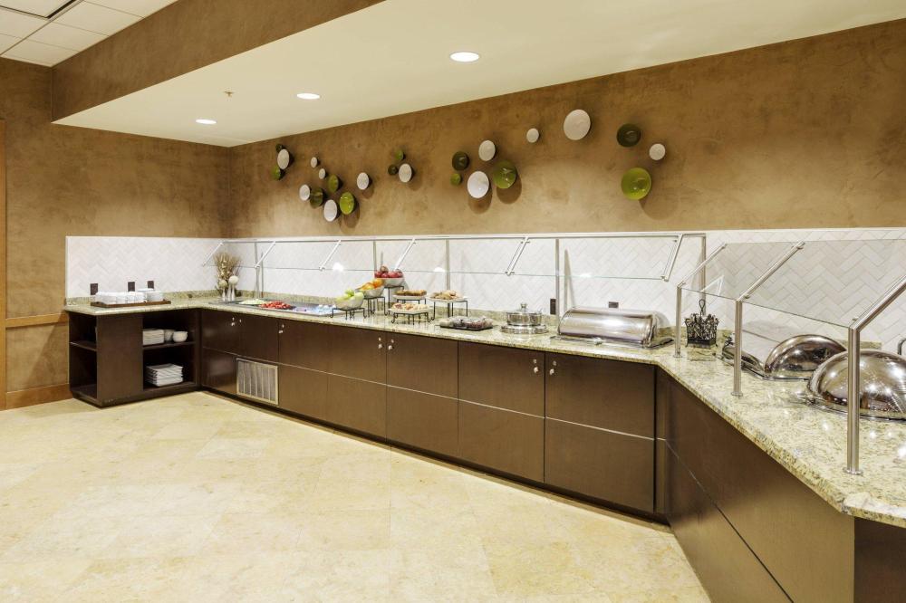 courtyard by marriott boston logan airport