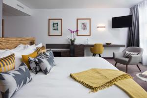 Art'otel Berlin Mitte Powered By Radisson Hotels,Mitte>>Berlin,4 star