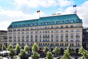 Hotel Adlon Kempinski,Schönerlinde>>Berlin,5 star