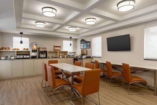 days inn by wyndham toronto west mississauga