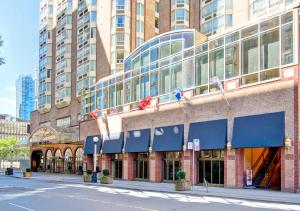 Doubletree By Hilton Hotel Toronto Downtown,Markham>>Downtown Toronto,4 star