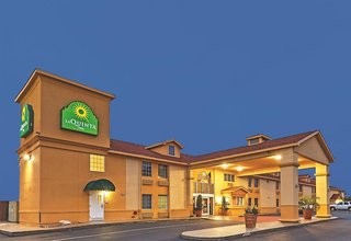 La Quinta Inn By Wyndham San Antonio Brooks City Base,Harlandale>>Bexar County,3 star