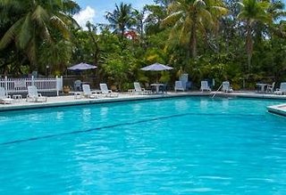 Banana Bay Resort & Marina,Near Sombrero Beach,3 star
