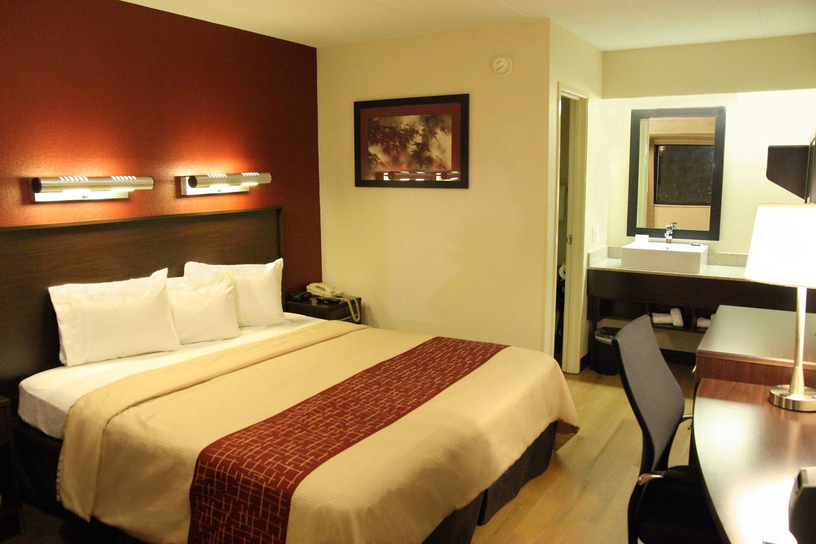 red roof inn plus washington dc alexandria