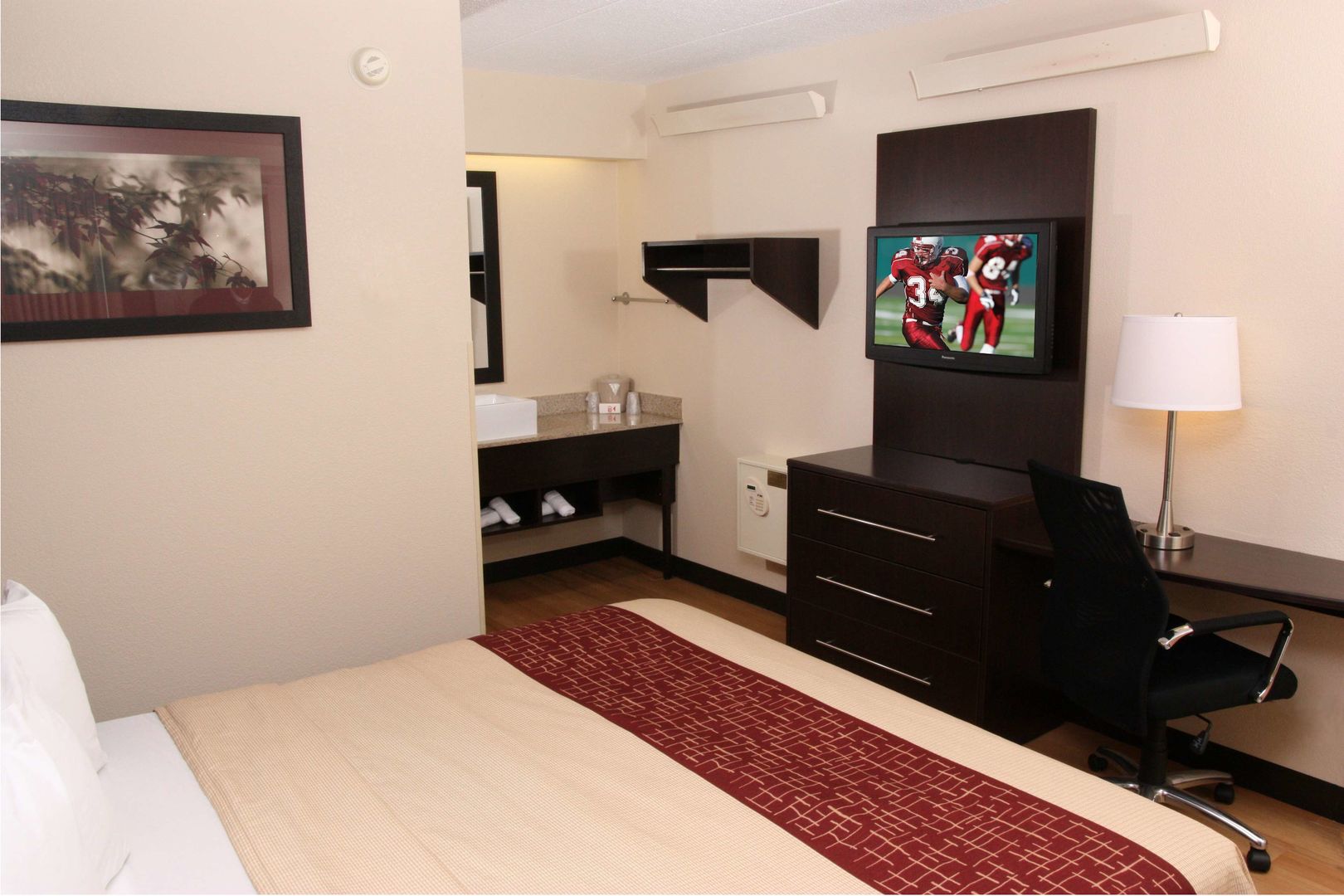 red roof inn plus washington dc alexandria