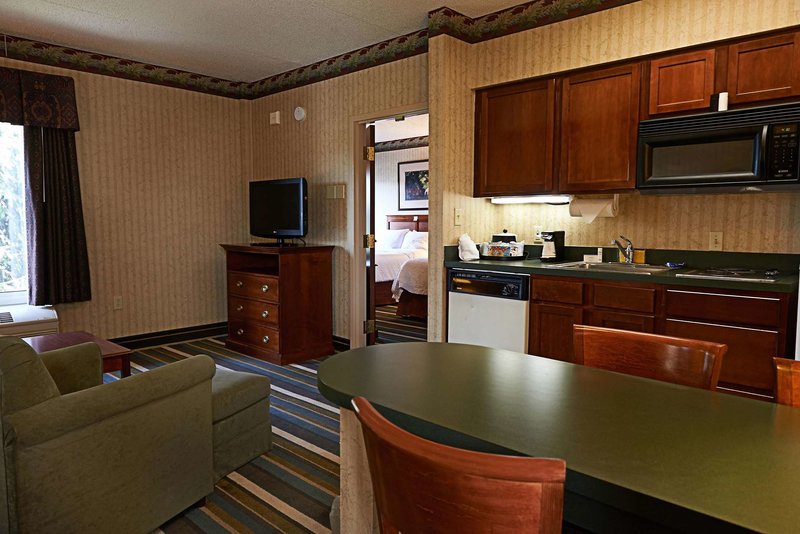 hampton inn and suites scottsburg