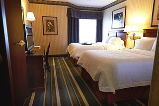 hampton inn and suites scottsburg