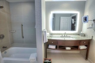 Doubletree Suites By Hilton At The Battery Atlanta,Atlanta>>Alpharetta,4 star