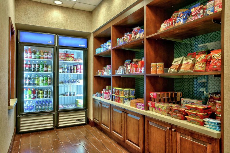 hampton inn and suites scottsdale at talking stick