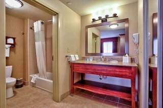 hampton inn and suites scottsdale at talking stick
