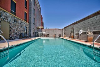 Hampton Inn & Suites Scottsdale At Talking Stick,Phoenix>>Arizona,3 star