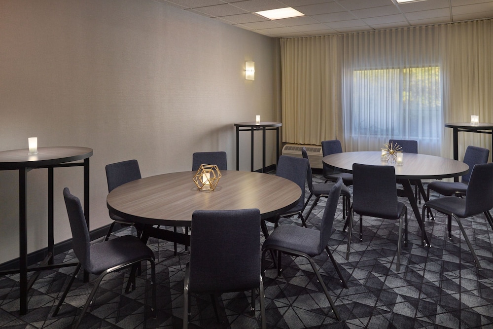 courtyard by marriott atlanta alpharetta