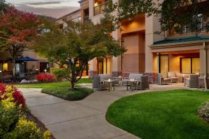 courtyard by marriott atlanta alpharetta