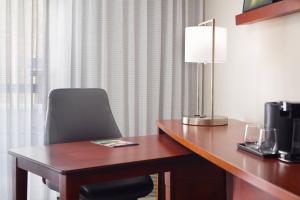 courtyard by marriott atlanta perimeter center