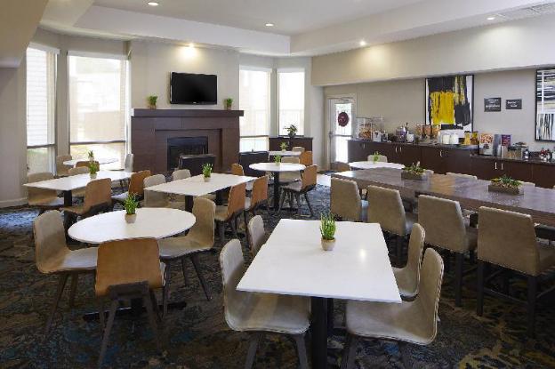 residence inn by marriott atlanta airport north virginia ave