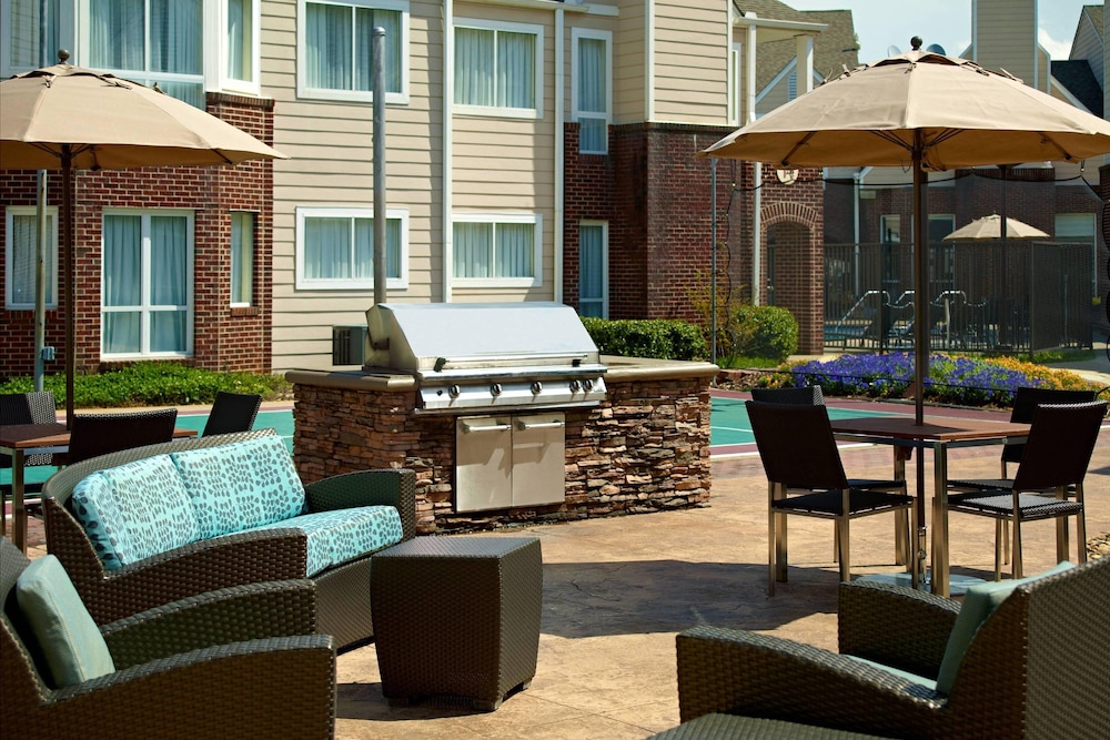 residence inn by marriott atlanta airport north virginia ave