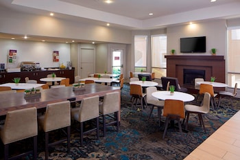 residence inn by marriott atlanta airport north virginia ave
