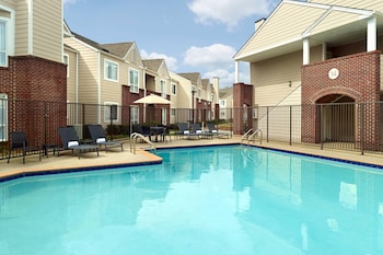 residence inn by marriott atlanta airport north virginia ave