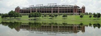 four points by sheraton dallas arlington entertainment district