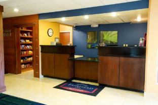 Fairfield Inn & Suites By Marriott Arlington Six Flags,Dallas>>Arlington,3 star