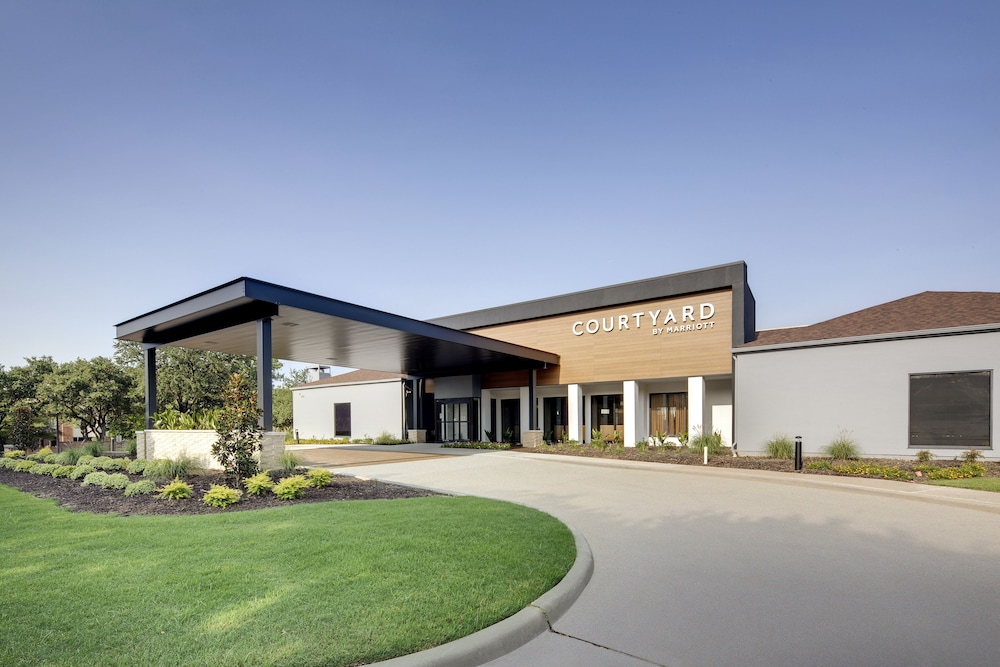 courtyard by marriott addison midway