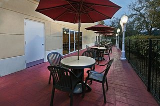 La Quinta Inn & Suites Dallas - Las Colinas,Irving>>Dallas,3 star