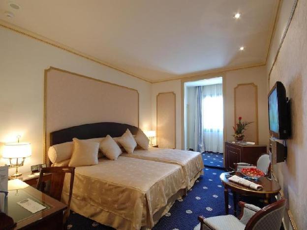 hotel roger de lluria barcelona