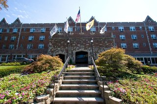 The Albion Summit,New Jersey>>Kenilworth,4 star