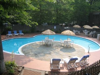 The Albion Summit,New Jersey>>Kenilworth,4 star