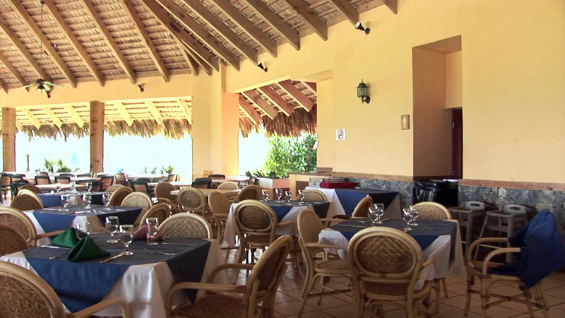 wyndham alltra samana all inclusive resort