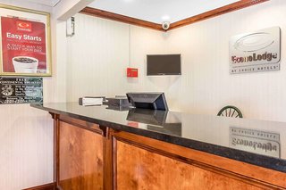 red carpet inn philadelphia airport