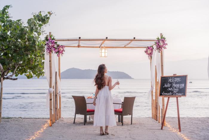 thavorn beach village resort and spa phuket