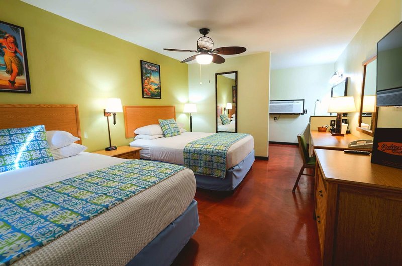 caliente tropics hotel