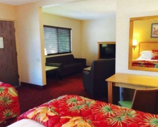 Caliente Tropics Hotel,Riverside>>Palm Springs,4 star