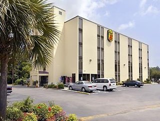 Super 8 By Wyndham Myrtle Beach/Market Common Area,South Carolina>>Myrtle Beach,2 star