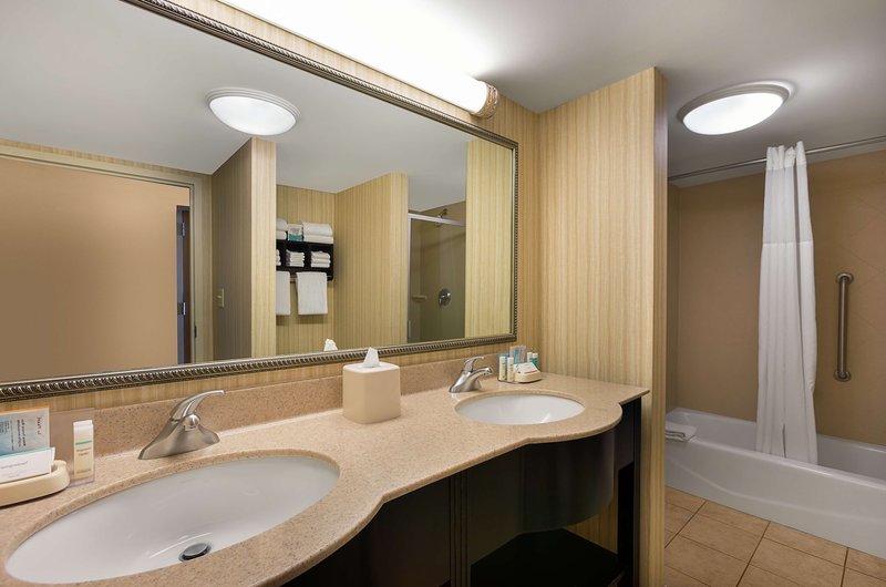 hampton inn and suites myrtle beach oceanfront