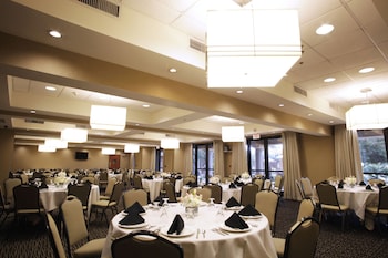 Holiday Inn Phoenix - Chandler By Ihg,Near Ocotillo Golf Resort,3 star