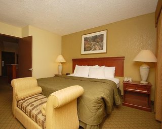 Ocotillo Apartments & Hotel,Maricopa County>>Deer Valley,2 star