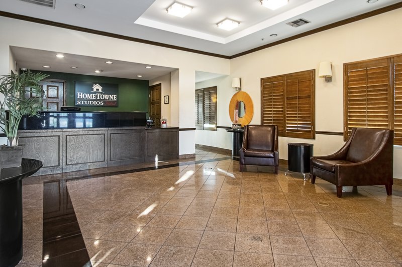 hometowne studios by red roof phoenix black canyon highway