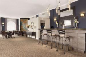 days inn and conference centre by wyndham montreal airport