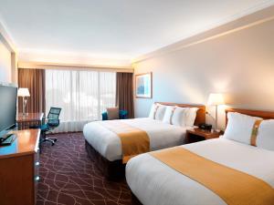 crowne plaza sydney airport by ihg