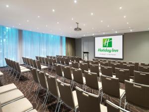 crowne plaza sydney airport by ihg