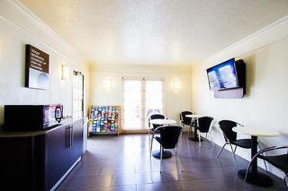 motel 6 austin tx midtown