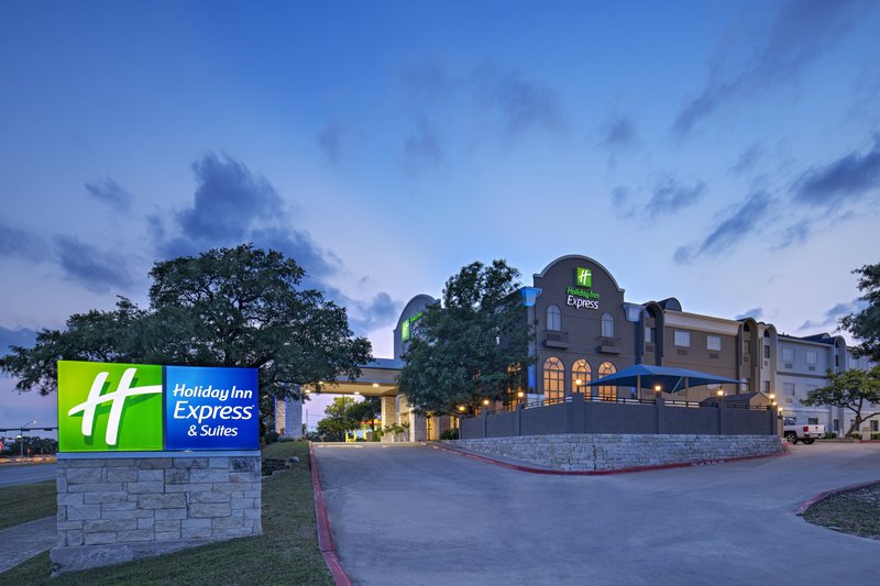 Holiday Inn Express And Suites Cedar Park Nw Austi