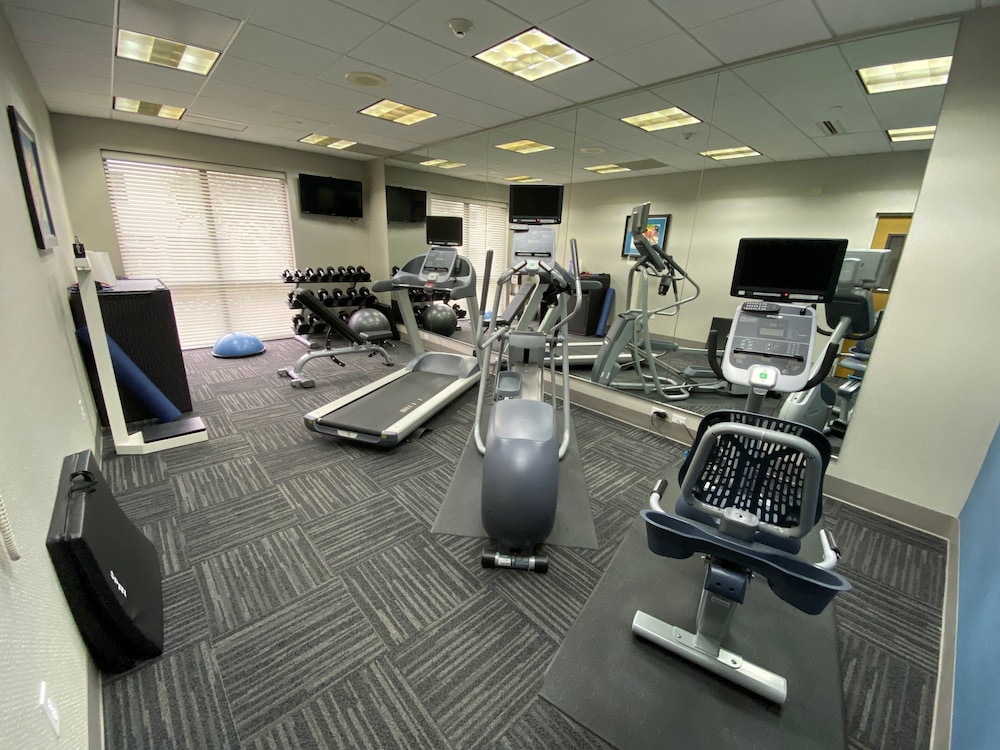 atwell suites austin airport by ihg