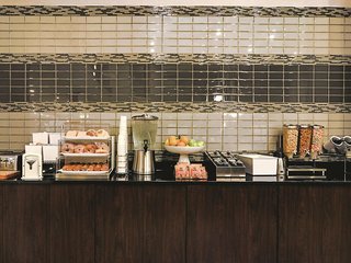 La Quinta Inn & Suites By Wyndham Denver Airport Dia,Denver>>Aurora,3 star