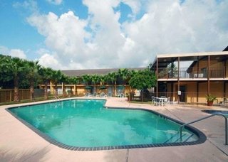 Quality Inn & Suites Nrg Park - Medical Center,Downtown Houston>>Astrodome,3 star