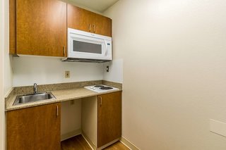 hometowne studios by red roof houston northwest