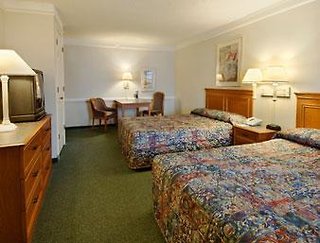 Red Roof Inn Houston North - Fm 1960 & I-45,In The Suburbs,2 star